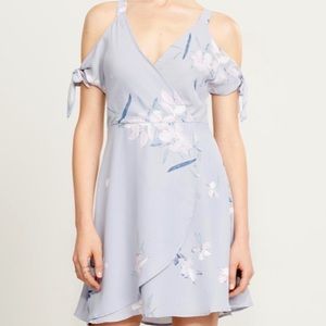 Dynamite Cold Shoulder Tie Blue Floral Wrap Dress